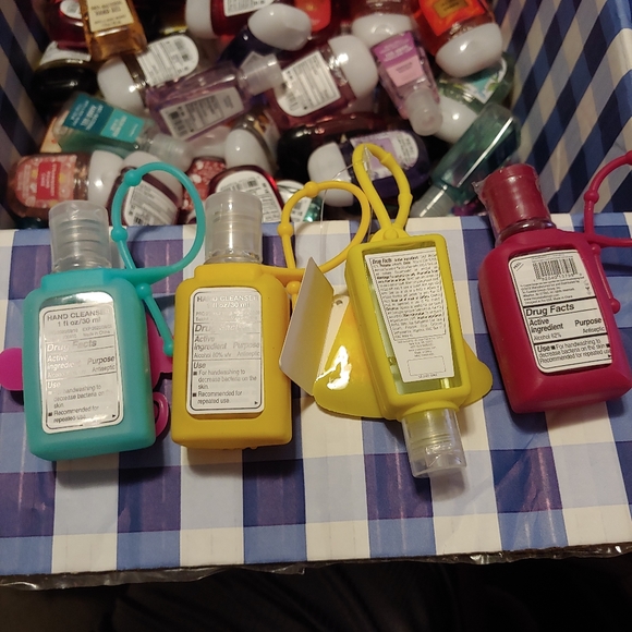 Forever 21 sanitizer holders - Picture 2 of 2
